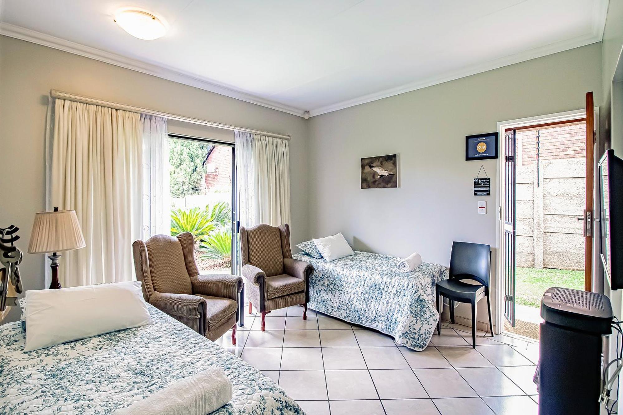 Leozet Self Catering Apartment Pretoria-Noord Exterior foto
