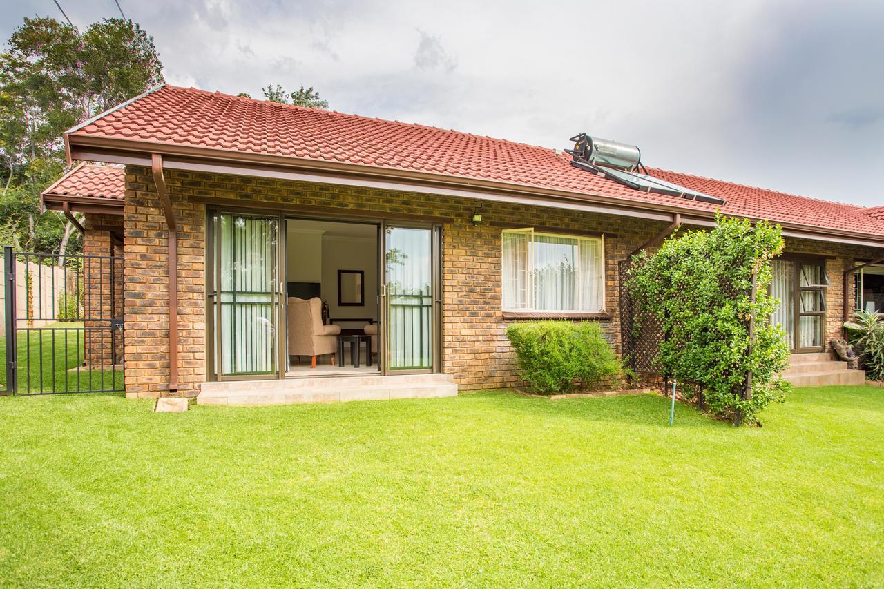 Leozet Self Catering Apartment Pretoria-Noord Exterior foto
